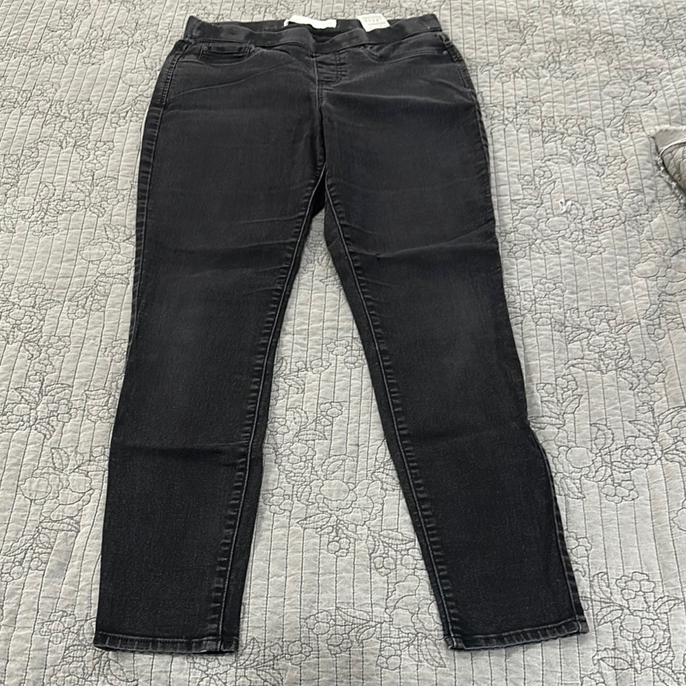Classic Black Women's Jeans